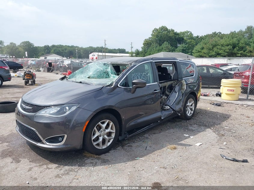 2018 Chrysler Pacifica, All Over, IAAI, VIN 2C4RC1FG4JR128161 — photo 2