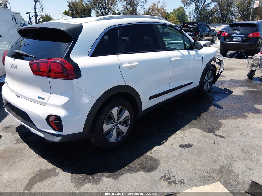 Vin: kndcb3lc9n5510162, lot: 46429430, kia niro lx 20224