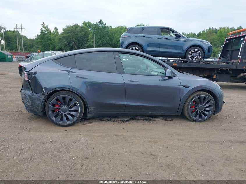 TESLA MODEL Y 2022 VIN 7SAYGDEF6NF326688