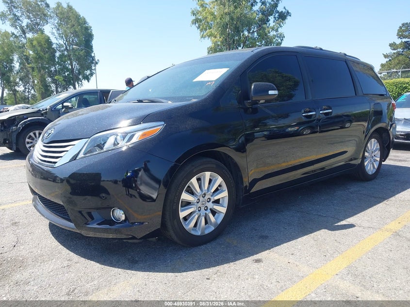 2015 Toyota Sienna, Rear, IAAI, VIN 5TDYK3DC7FS671691 — photo 2