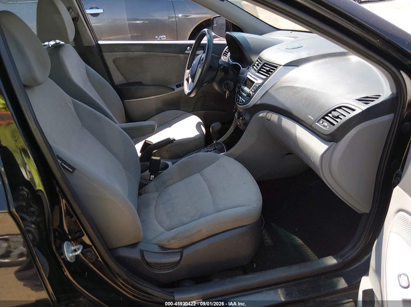 2014 HYUNDAI ACCENT auction photo 5