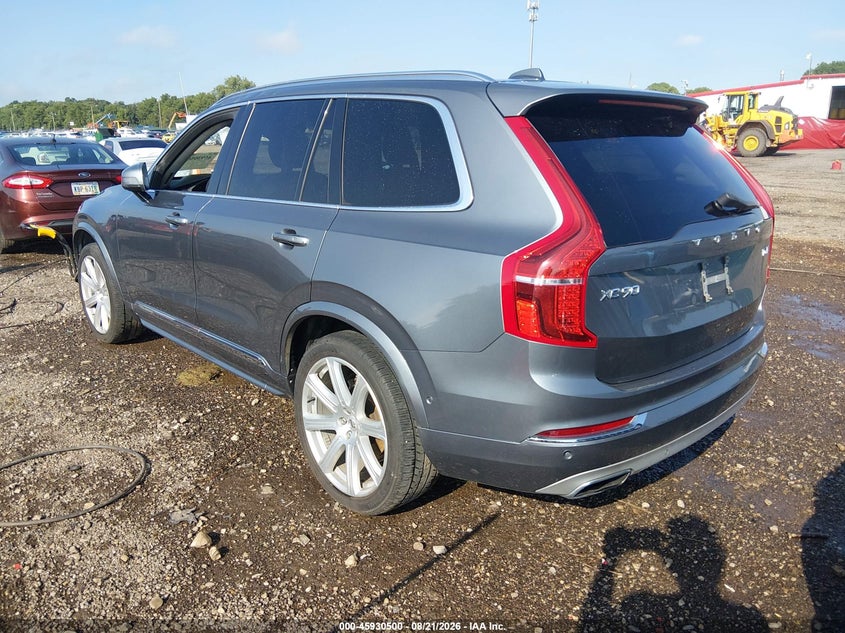 VOLVO XC90 - zdjęcie 3