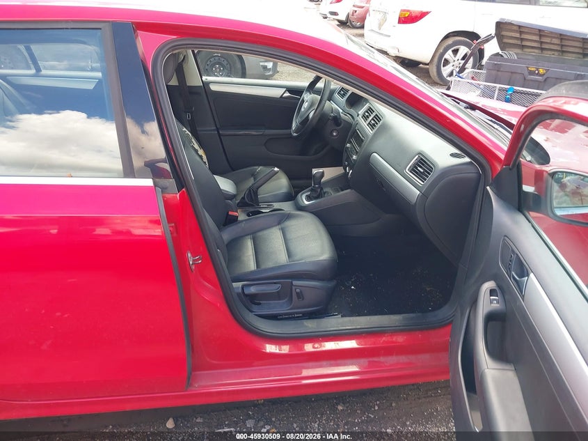 2013 VOLKSWAGEN JETTA auction photo 5
