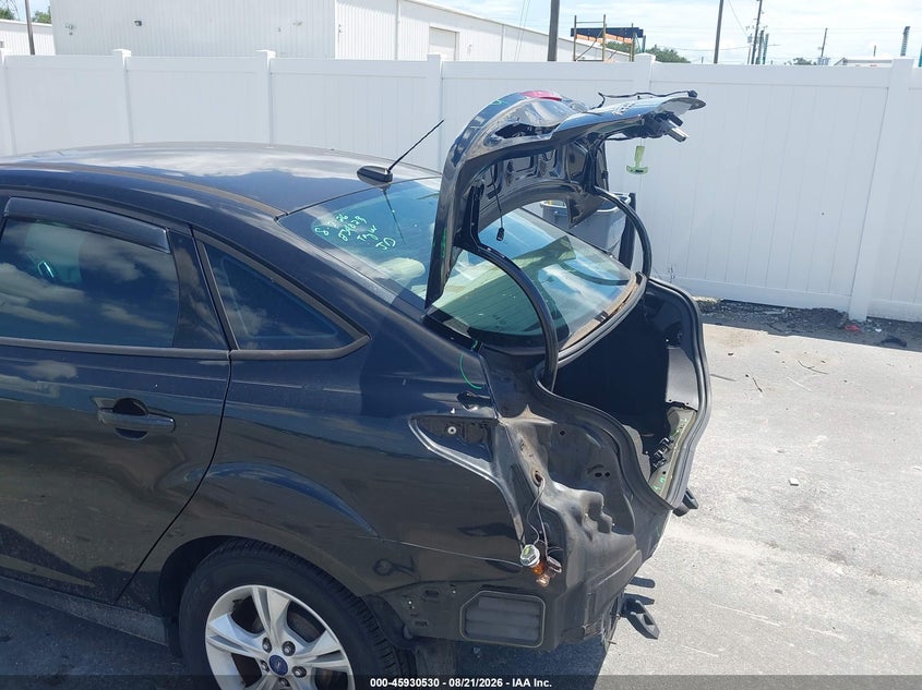 FORD FOCUS 2014 VIN 1FADP3F25EL426608