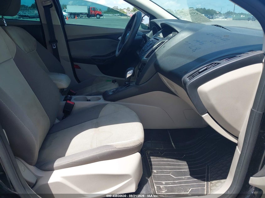 FORD FOCUS 2014 VIN 1FADP3F25EL426608