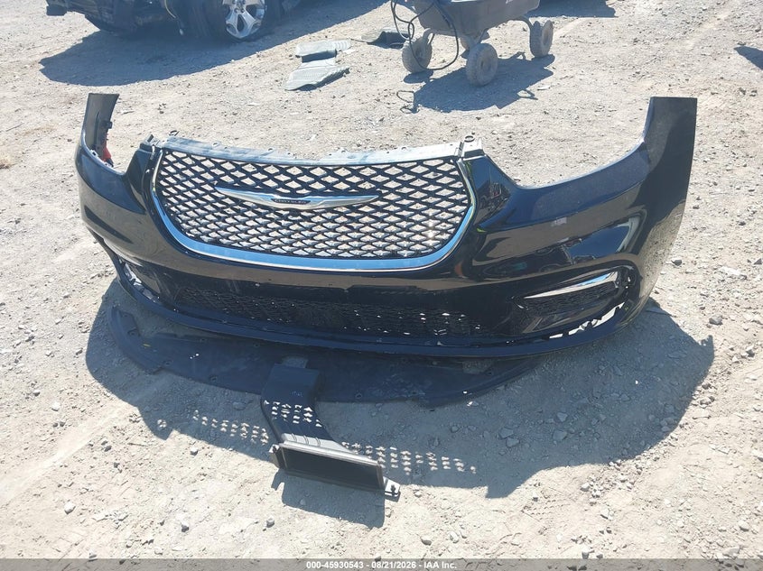 CHRYSLER PACIFICA 2022 VIN 2C4RC1BG9NR142908