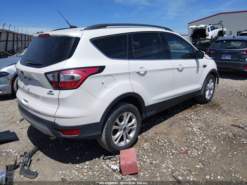2017 FORD ESCAPE auction photo 4