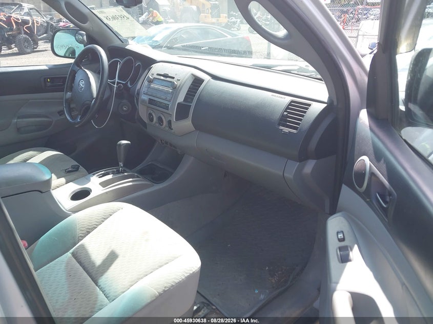 2010 TOYOTA TACOMA auction photo 5