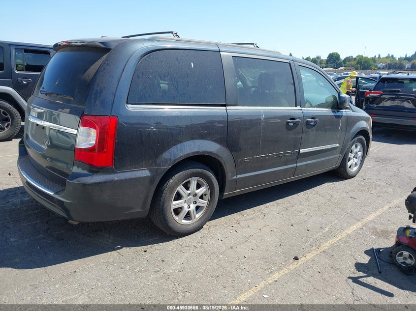CHRYSLER TOWN & COUNTRY 2013 VIN 2C4RC1BG4DR595171