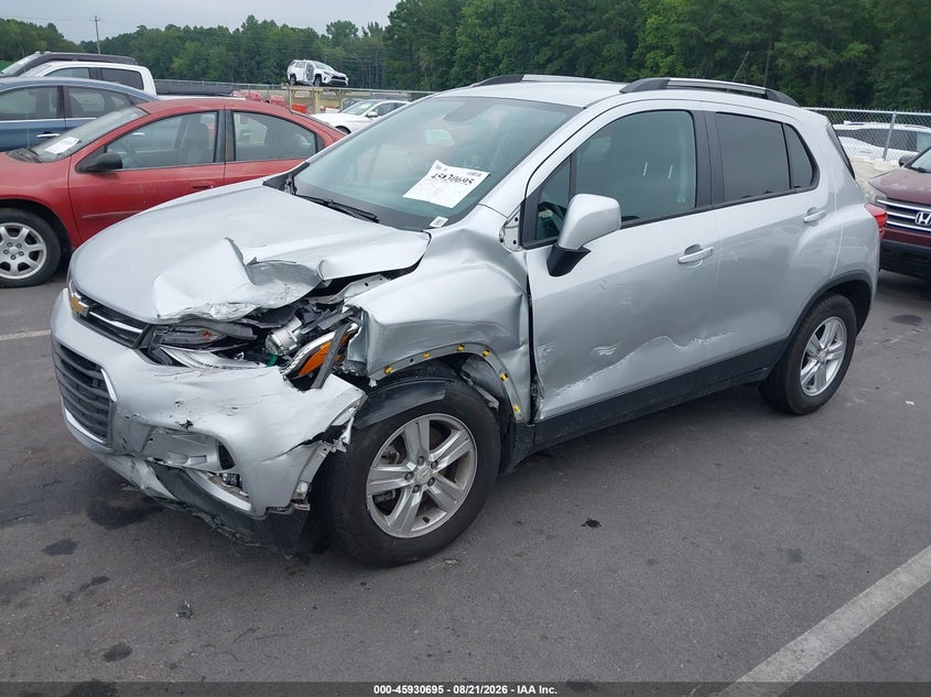 2022 CHEVROLET TRAX auction photo 2