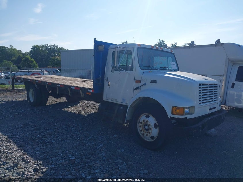 1999 INTERNATIONAL 4000 auction photo 1