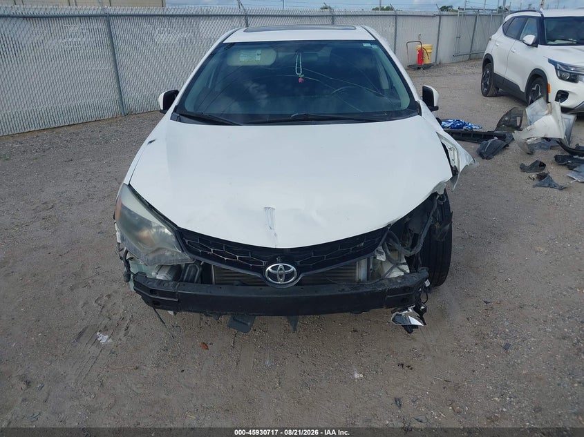 TOYOTA COROLLA - zdjęcie 13
