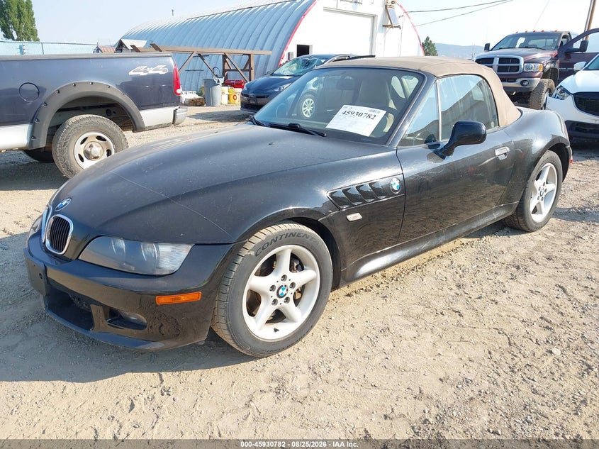 2001 BMW Z3, Right Front, IAAI, VIN WBACN53481LJ56360 — photo 2