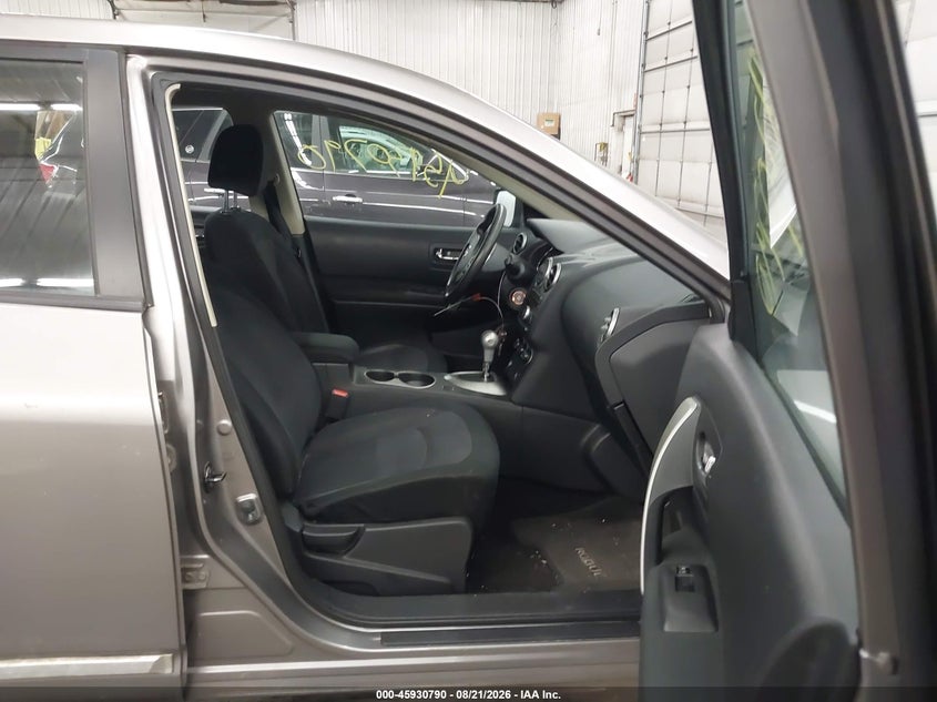 2013 NISSAN ROGUE auction photo 5