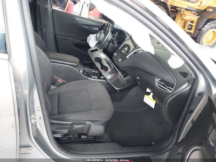 2018 CHEVROLET MALIBU auction photo 5