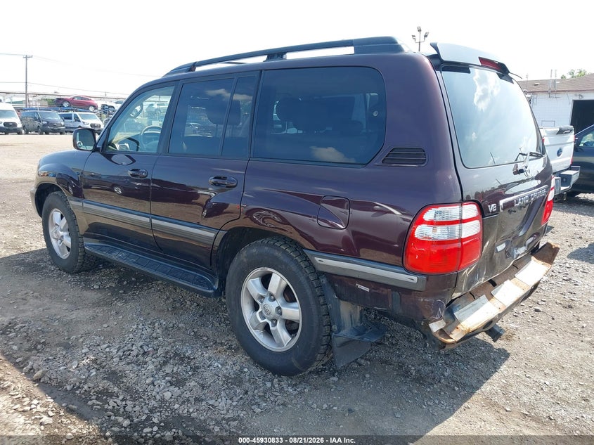 2005 TOYOTA LAND CRUISER auction photo 3