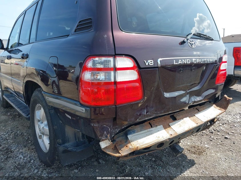 2005 TOYOTA LAND CRUISER auction photo 6