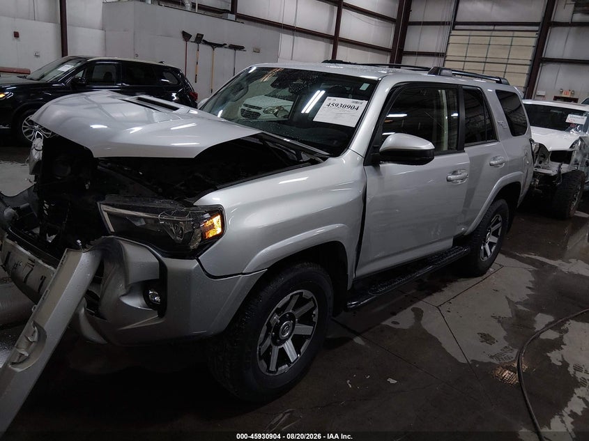 2022 TOYOTA 4RUNNER — zdjęcie 2