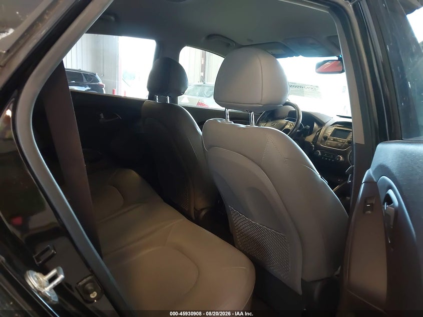 2014 HYUNDAI TUCSON auction photo 8