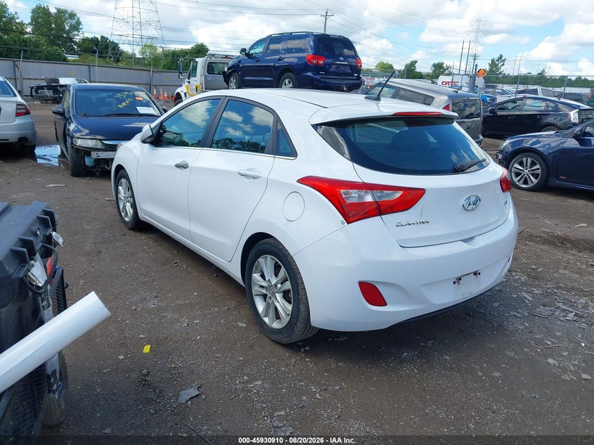2014 HYUNDAI ELANTRA GT auction photo 3