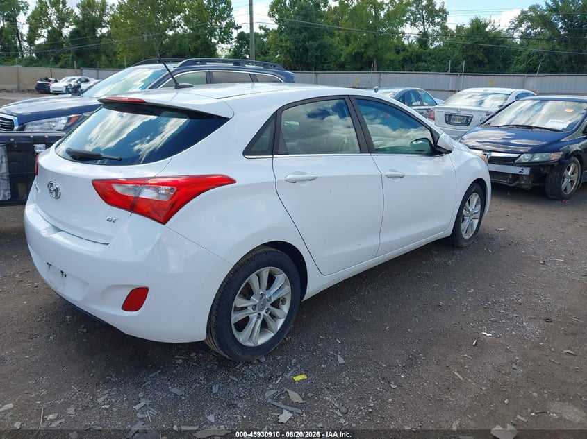 2014 HYUNDAI ELANTRA GT auction photo 4