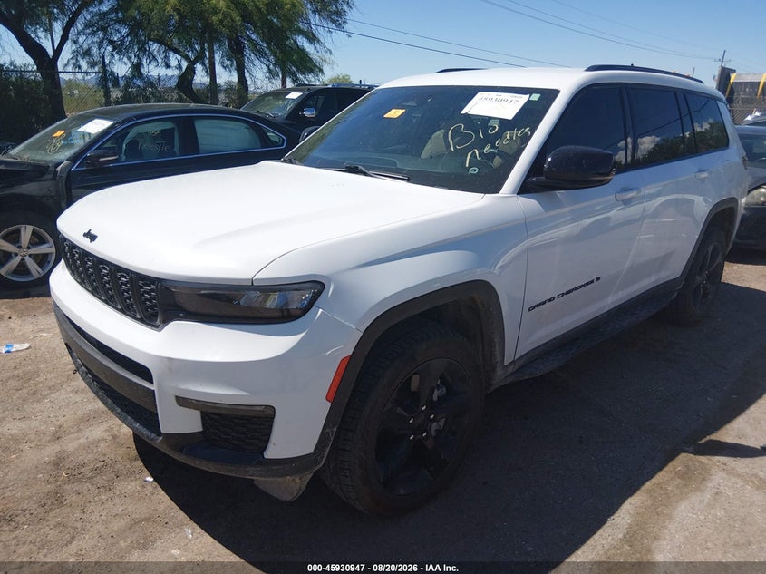 2023 JEEP GRAND CHEROKEE L auction photo 2