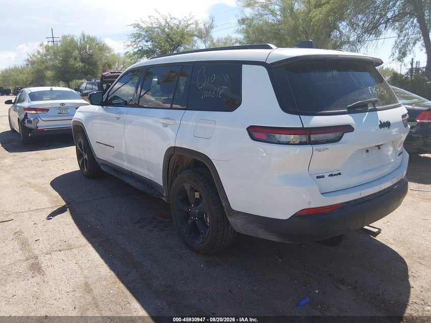 2023 JEEP GRAND CHEROKEE L auction photo 3