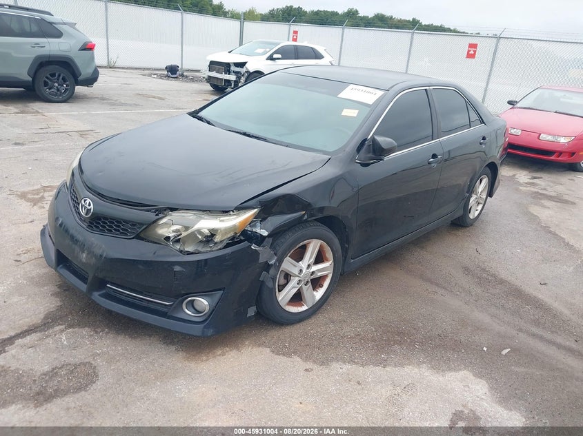 2014 Toyota Camry, Left & Right Side, IAAI, VIN 4T1BF1FK5EU311604 — photo 2