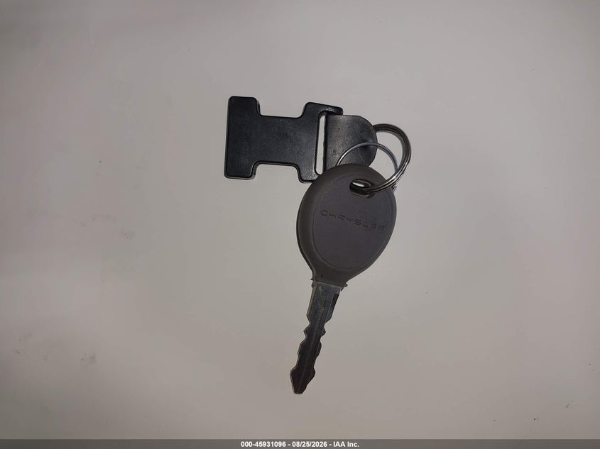 CHRYSLER SEBRING 2005 VIN 1C3EL56RX5N528501