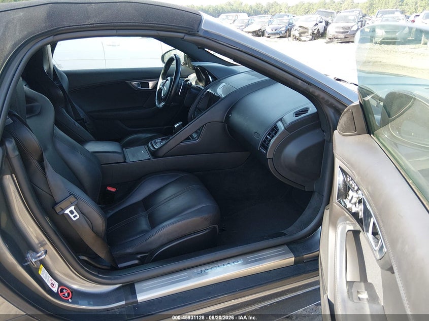 JAGUAR F-TYPE - zdjęcie 5
