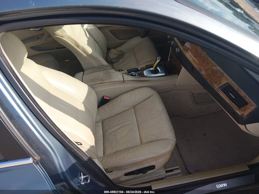 2010 BMW 528I — zdjęcie 5
