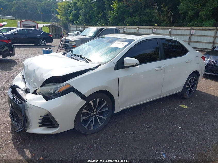 2017 Toyota Corolla, Удар спереди, IAAI, VIN 5YFBURHE3HP647334 — фото 2