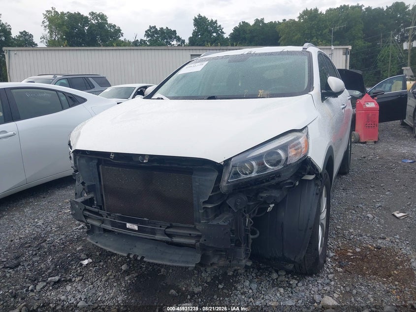 2016 Kia Sorento, Front End, IAAI, VIN 5XYPGDA31GG085543 — photo 2