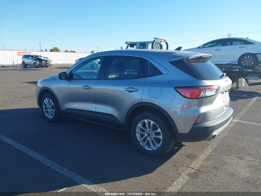 Vin: 1fmcu9g68mua58979, lot: 46430470, ford escape se 20213