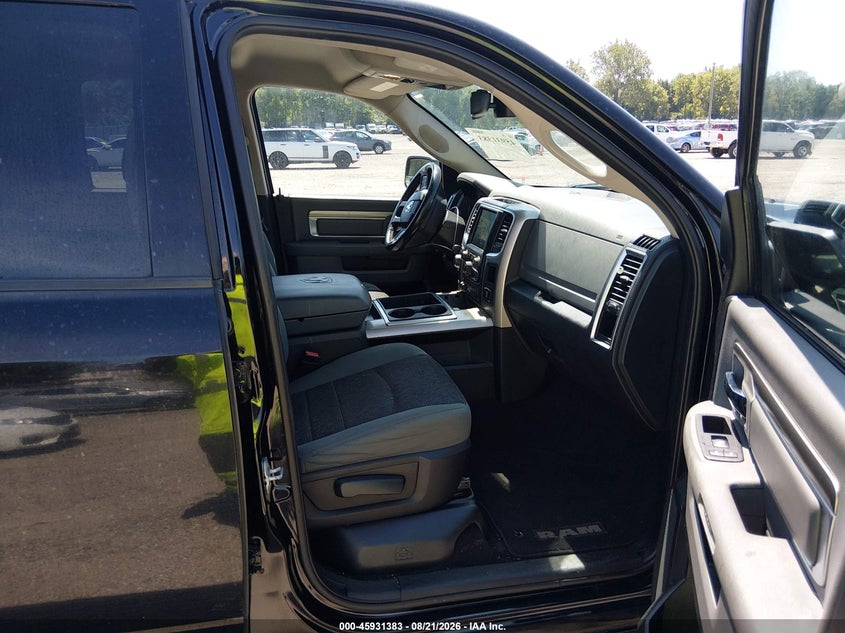 2014 RAM 1500 auction photo 5