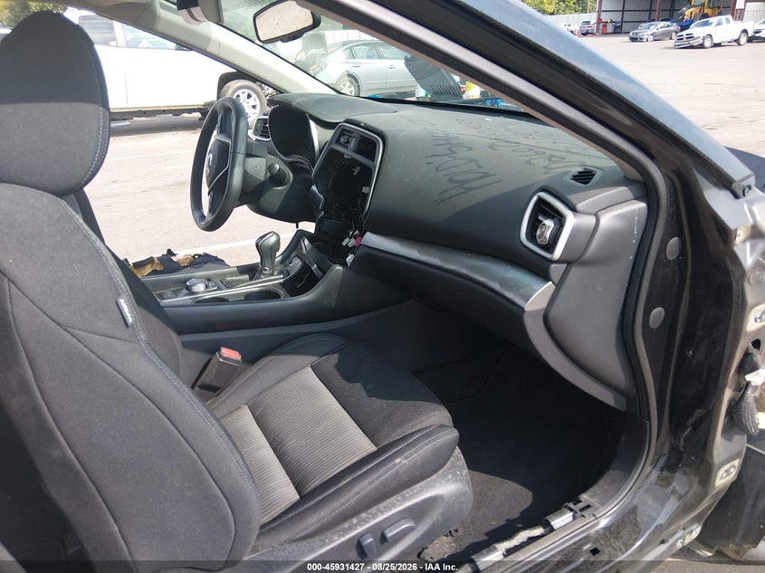 Vin: 1n4aa6av8kc383580, lot: 46430552, nissan maxima 3.5 s 20193