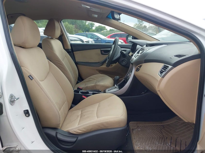 2012 HYUNDAI ELANTRA auction photo 5