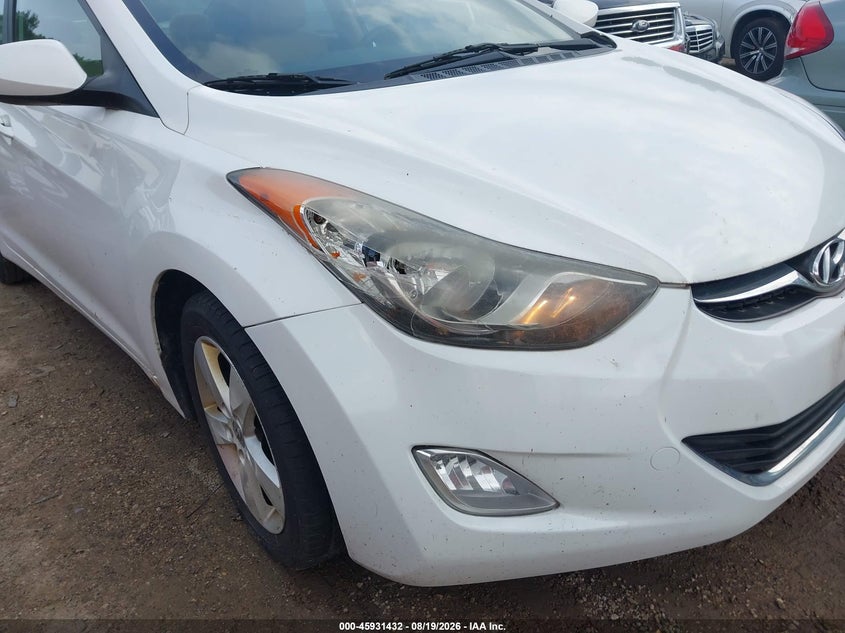 2012 HYUNDAI ELANTRA auction photo 6