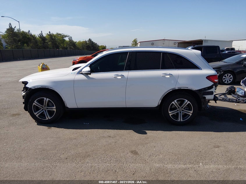 MERCEDES-BENZ GLC 300 - zdjęcie 15