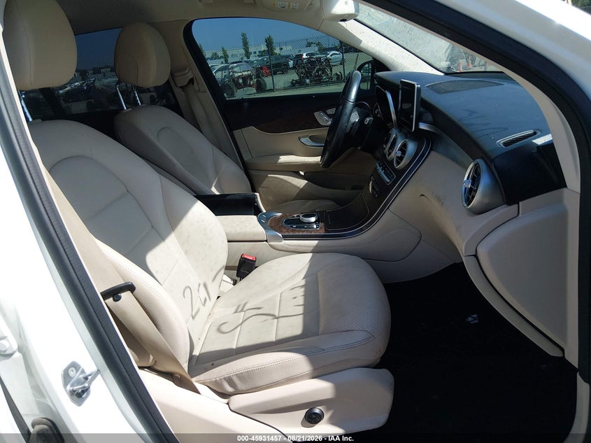 MERCEDES-BENZ GLC 300 - zdjęcie 5
