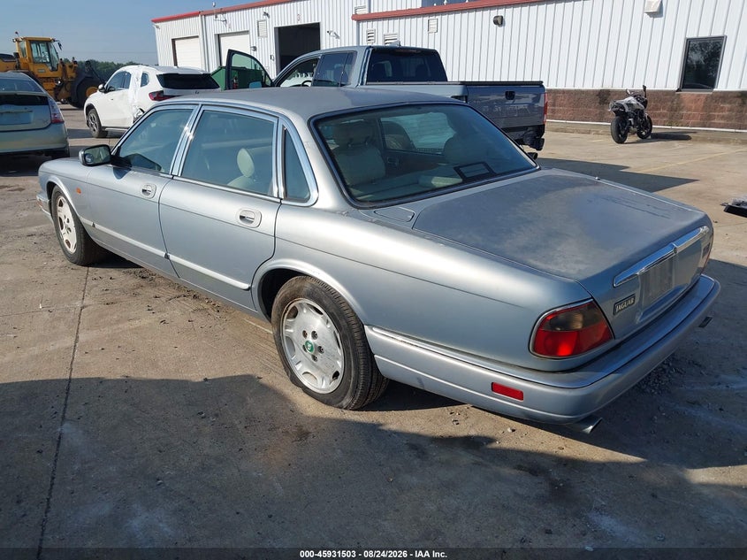 1995 JAGUAR XJ6 auction photo 3