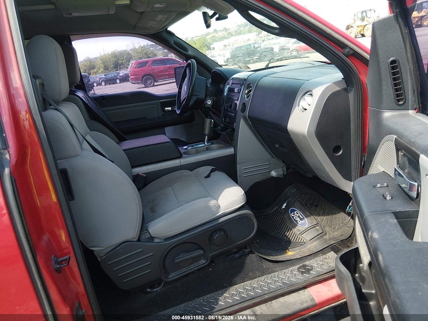 2004 FORD F-150 auction photo 5