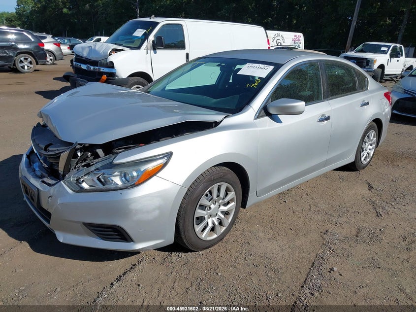 2017 Nissan Altima, Удар спереди, IAAI, VIN 1N4AL3AP5HC251315 — фото 2