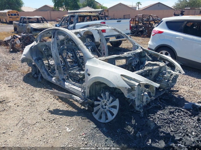 Vin: 7saygdef7rf057767, lot: 46430772, tesla model y performance dual motor all-wheel drive 2024 img_1