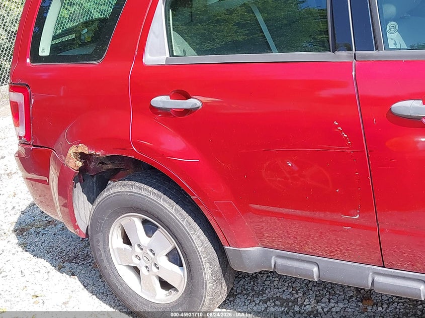 2008 FORD ESCAPE auction photo 6
