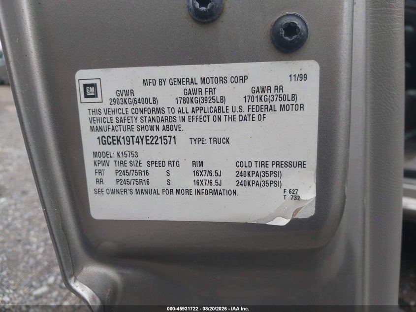 CHEVROLET SILVERADO 1500 2000 VIN 1GCEK19T4YE221571