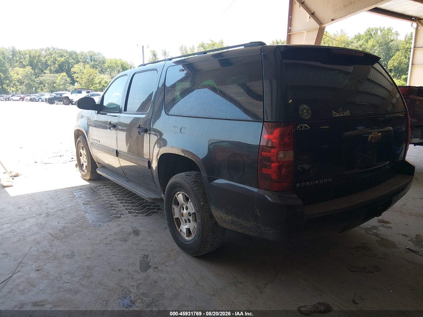 2010 CHEVROLET SUBURBAN 1500 — zdjęcie 3