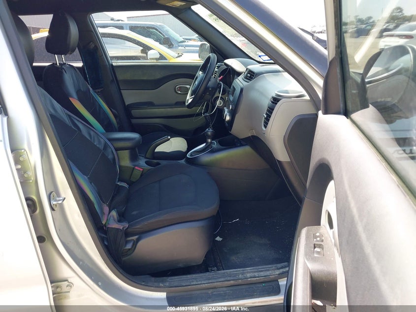 2015 KIA SOUL auction photo 5