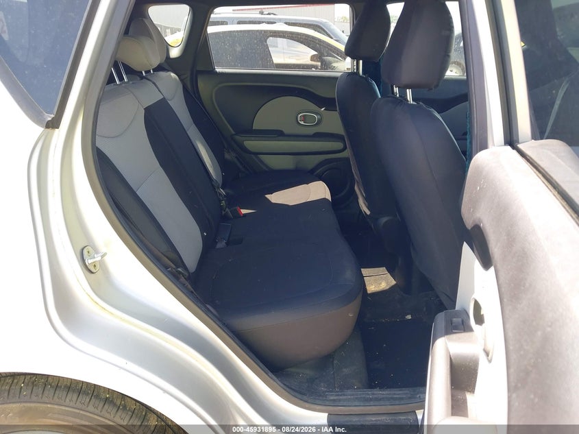 2015 KIA SOUL auction photo 8