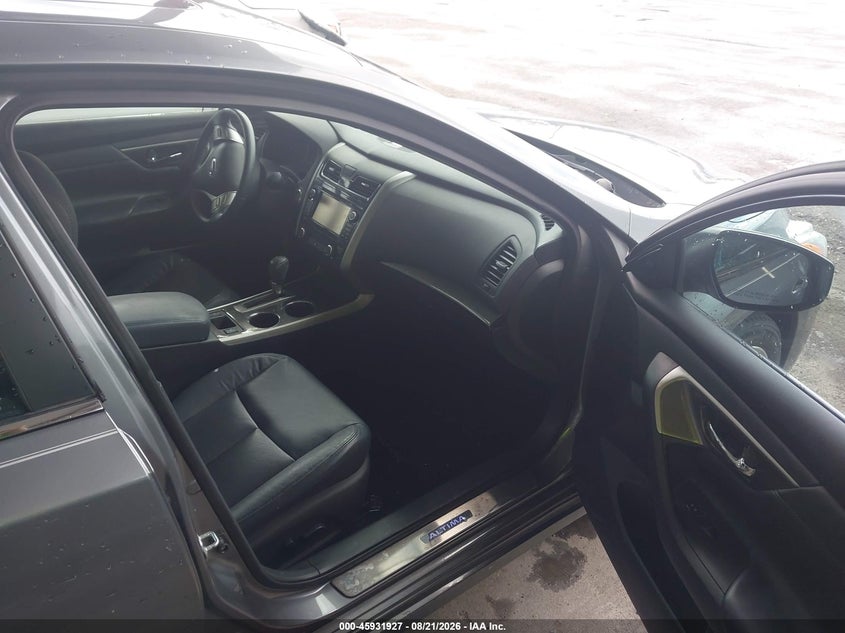 2015 NISSAN ALTIMA auction photo 5